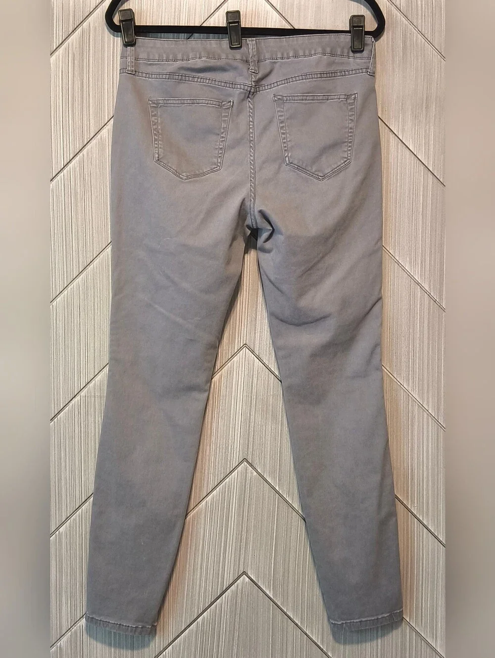 N/A women’s gray